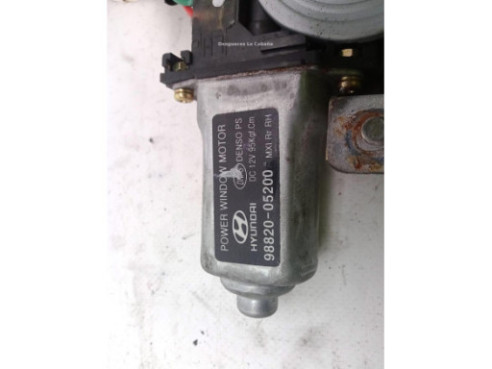 9882005200 ELEVALUNAS PUERTA LAT TRA DER HYUNDAI ATOS (MX)|Desguaces La Cabaña
