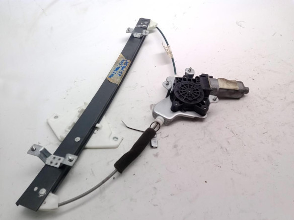 8810021002 ELEVALUNAS PUERTA LAT TRA IZQ SSANGYONG ACTYON I|Desguaces La Cabaña