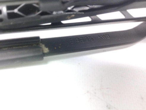 BRAZO LIMPIAPARABRISAS DELANTERO IZQUIERDO|Desguaces La Cabaña 2