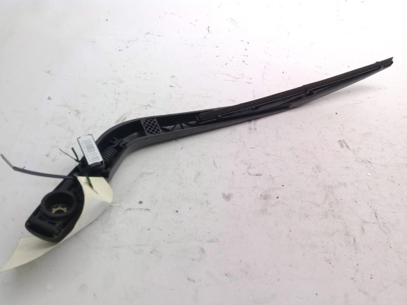 BRAZO LIMPIAPARABRISAS TRA PORTÓN TOYOTA AURIS (_E15_)|Desguaces La Cabaña