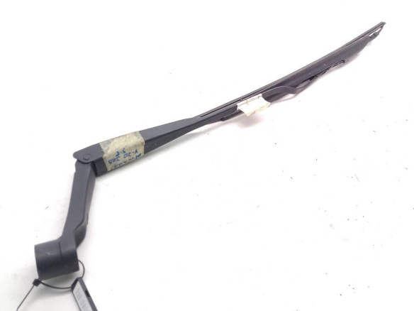 BRAZO LIMPIAPARABRISAS DEL IZQ HYUNDAI i20 (PB, PBT)|Desguaces La Cabaña