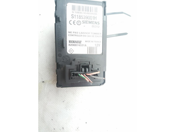 8200074331A LECTOR LLAVE RENAULT MEGANE II (BM0/1_, CM0/1_)|Desguaces La Cabaña