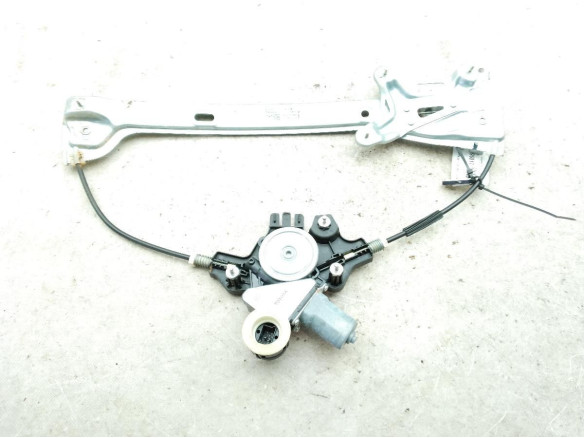 6982002742 ELEVALUNAS PUERTA LAT DEL IZQ TOYOTA COROLLA Fastback (_E21_)|Desguaces La Cabaña