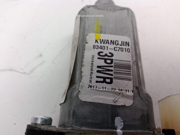 83401C7010 ELEVALUNAS PUERTA LAT TRA IZQ HYUNDAI i20 (GB)|Desguaces La Cabaña