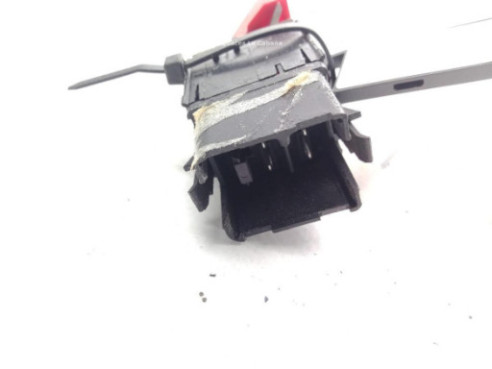 1T0953509 INTERRUPTOR WARNING VW CADDY III Furgón (2KA, 2KH, 2CA, 2CH)|Desguaces La Cabaña