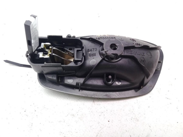 806700005R MANILLA PUERTA LAT TRA DER INT RENAULT CAPTUR (J5_, H5_)|Desguaces La Cabaña