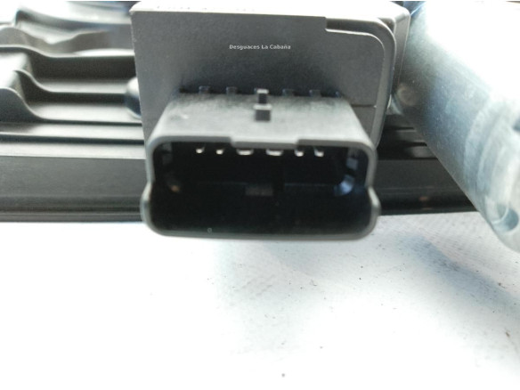 9830335980 ELEVALUNAS PUERTA LAT DEL DER OPEL COMBO Limusina (X19)|Desguaces La Cabaña
