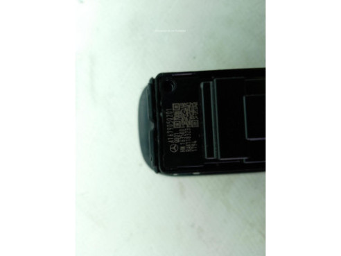 A1679050201 MANDO ELEVALUNAS PUERTA LAT TRA IZQ MERCEDES BENZ CLASE A (W177)|Desguaces La Cabaña