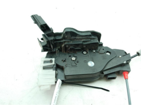 7407264A106 MOTOR LIMPIAPARABRISAS TRA MERCEDES BENZ CLASE A (W177)|Desguaces La Cabaña 2