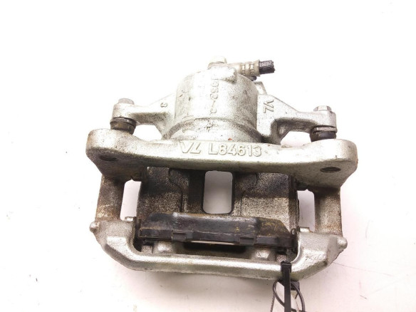 L84613 PINZA DEL DER TOYOTA COROLLA Fastback (_E21_)|Desguaces La Cabaña