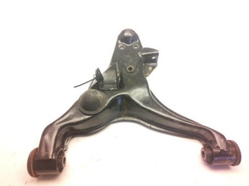 MR496795  BRAZO SUSPENSION DEL IZQ INF ANTERIOR MITSUBISHI MONTERO III Canvas Top (V6_W, V7_W)|Desguaces La Cabaña