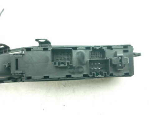 DT1T14A132FB MANDO ELEVALUNAS PUERTA LAT DEL IZQ FORD FOCUS III Turnier|Desguaces La Cabaña