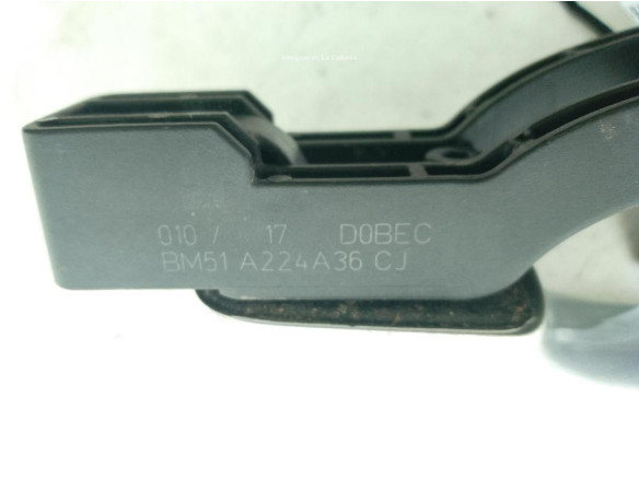 BM51A224A36CJ MANILLA PUERTA LAT DEL DER EXT FORD FOCUS III Turnier|Desguaces La Cabaña