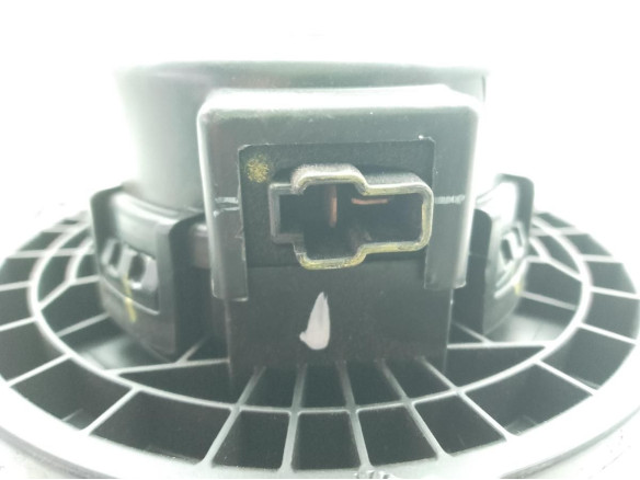 EB1D1KUGAA02 MOTOR CALEFACCION HYUNDAI i20 III (BC3, BI3)|Desguaces La Cabaña