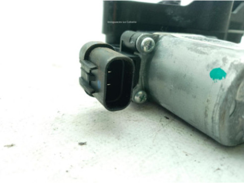 83450Q0000 ELEVALUNAS PUERTA LAT TRA IZQ HYUNDAI i20 III (BC3, BI3)|Desguaces La Cabaña