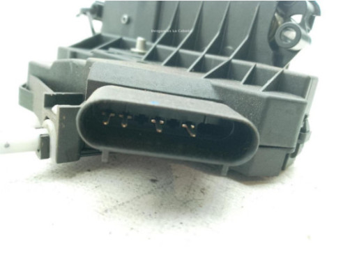 BM5AA26413AH CERRADURA PUERTA LAT TRA IZQ FORD FOCUS III Turnier|Desguaces La Cabaña