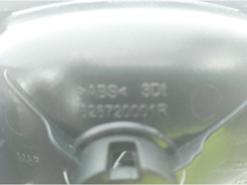 826720001R MANILLA PUERTA LAT TRA DER INT RENAULT CLIO IV (BH_)|Desguaces La Cabaña