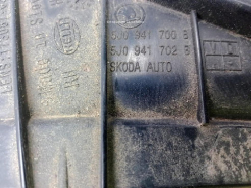 5J0941700B NIEBLA DEL DER SKODA ROOMSTER (5J)|Desguaces La Cabaña