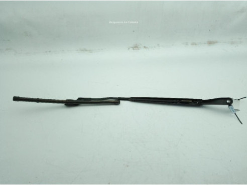 9822931880 BRAZO LIMPIAPARABRISAS DEL IZQ PEUGEOT 208 II (UB_, UP_, UW_)|Desguaces La Cabaña