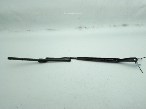 9822931880 BRAZO LIMPIAPARABRISAS DEL IZQ PEUGEOT 208 II (UB_, UP_, UW_)|Desguaces La Cabaña