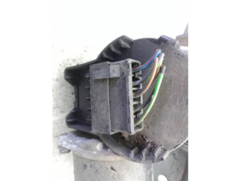 MOTOR LIMPIAPARABRISAS DEL VW PASSAT (3B2)|Desguaces La Cabaña