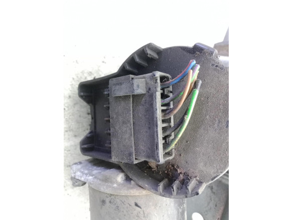 MOTOR LIMPIAPARABRISAS DEL VW PASSAT (3B2)|Desguaces La Cabaña