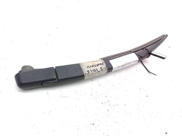 BRAZO LIMPIAPARABRISAS TRA PORTÓN CITROEN C3 II|Desguaces La Cabaña