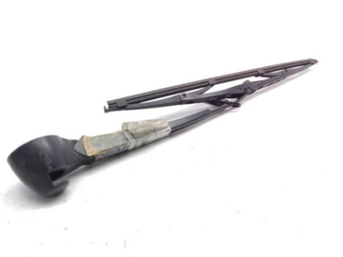BRAZO LIMPIAPARABRISAS TRA PORTÓN VW PASSAT Variant (3B6)|Desguaces La Cabaña