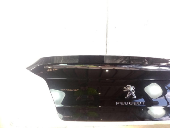 TAPA MALETA PEUGEOT 508|Desguaces La Cabaña