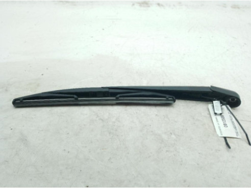BRAZO LIMPIAPARABRISAS TRA PORTÓN MAZDA 6 Ranchera familiar (GJ, GL)|Desguaces La Cabaña