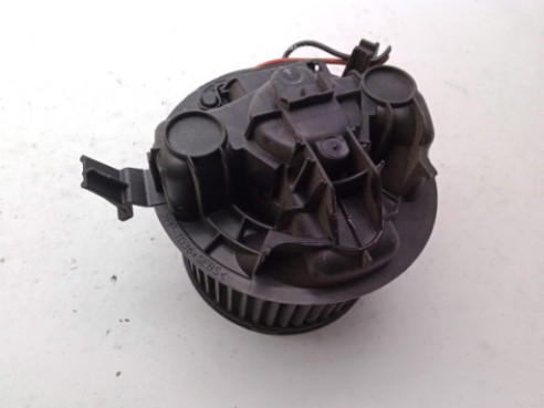 NM030911X4688 MOTOR CALEFACCION RENAULT MEGANE II Ranchera familiar (KM0/1_)|Desguaces La Cabaña
