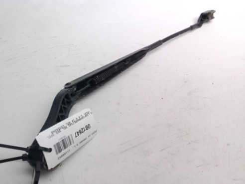 13354348 BRAZO LIMPIAPARABRISAS DEL DER OPEL ADAM (M13)|Desguaces La Cabaña