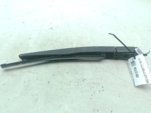 BRAZO LIMPIAPARABRISAS TRA PORTÓN FORD KUGA II (DM2)|Desguaces La Cabaña