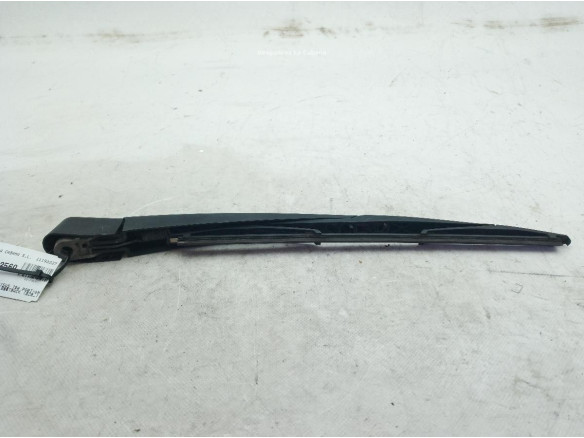 BRAZO LIMPIAPARABRISAS TRA PORTÓN RENAULT MEGANE III Fastback (BZ0_)|Desguaces La Cabaña