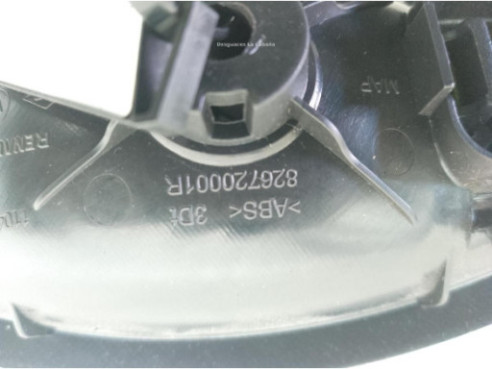 826720001R MANILLA PUERTA LAT DEL DER INT RENAULT MEGANE III Fastback (BZ0_)|Desguaces La Cabaña