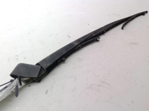 13354359  BRAZO LIMPIAPARABRISAS TRA PORTÓN OPEL ADAM (M13)|Desguaces La Cabaña