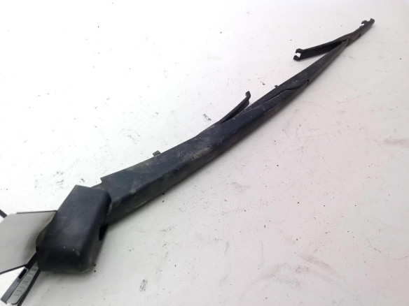 13354359  BRAZO LIMPIAPARABRISAS TRA PORTÓN OPEL ADAM (M13)|Desguaces La Cabaña