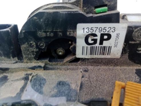 13579523GP CERRADURA PUERTA LAT DEL DER OPEL ADAM (M13)|Desguaces La Cabaña