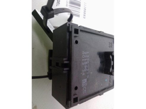 13360339 MANDO ELEVALUNAS PUERTA LAT DEL DER OPEL ADAM (M13)|Desguaces La Cabaña