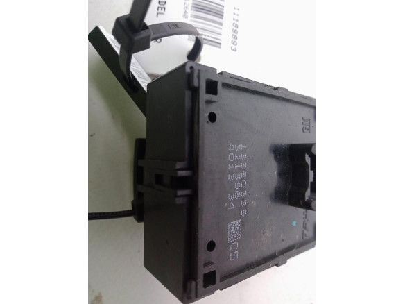13360339 MANDO ELEVALUNAS PUERTA LAT DEL DER OPEL ADAM (M13)|Desguaces La Cabaña