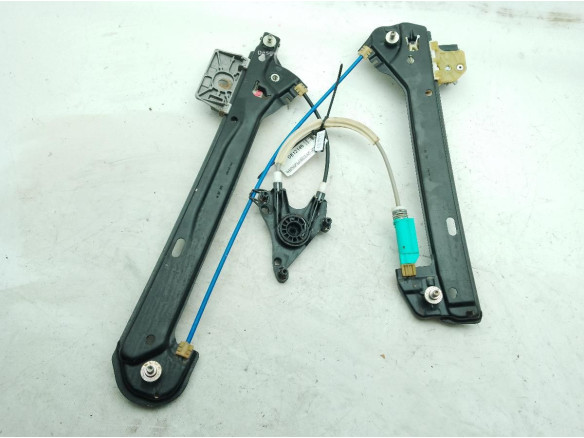 A1187300601 ELEVALUNAS PUERTA LAT TRA DER MERCEDES BENZ CLA (C118)|Desguaces La Cabaña