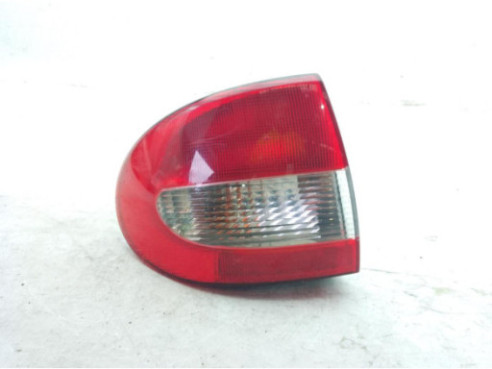 7700428058  PILOTO TRA IZQ EXT RENAULT MEGANE I Classic (LA0/1_)|Desguaces La Cabaña