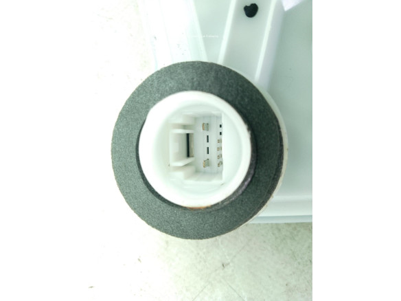 6904002491  CERRADURA PUERTA LAT DEL IZQ TOYOTA COROLLA Ranchera familiar (_E21_)|Desguaces La Cabaña