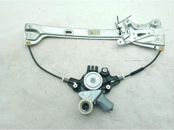 8570102090 ELEVALUNAS PUERTA LAT DEL IZQ TOYOTA COROLLA Ranchera familiar (_E21_)|Desguaces La Cabaña