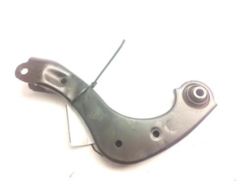 48770F4010  BRAZO SUSPENSION TRA DER SUP TOYOTA COROLLA Ranchera familiar (_E21_)|Desguaces La Cabaña