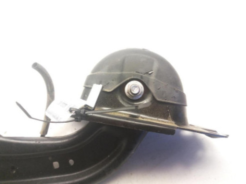 8511012080 MOTOR LIMPIAPARABRISAS DEL TOYOTA COROLLA Ranchera familiar (_E21_)|Desguaces La Cabaña 2