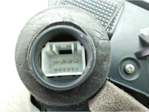 6904053100  CERRADURA PUERTA LAT DEL IZQ LEXUS IS III (_E3_)|Desguaces La Cabaña