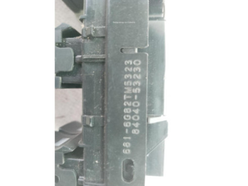 8404053230 MANDO ELEVALUNAS PUERTA LAT DEL IZQ LEXUS IS III (_E3_)|Desguaces La Cabaña