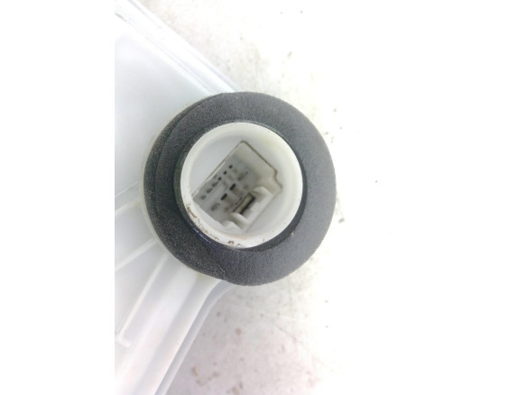 693200H050  CERRADURA PUERTA LAT DEL IZQ TOYOTA AYGO (_B4_)|Desguaces La Cabaña