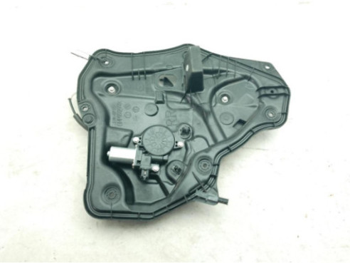 1593004340 MOTOR LIMPIAPARABRISAS DEL MAZDA 6 Ranchera familiar (GJ, GL)|Desguaces La Cabaña 2